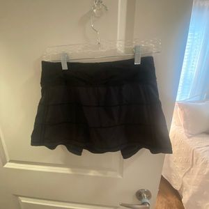 Lulu lemon black skirt